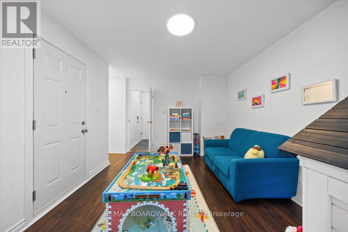 18 - 2126 Eric Crescent, Ottawa, Ontario  K1B 4P4 - Photo 25 - X13525190