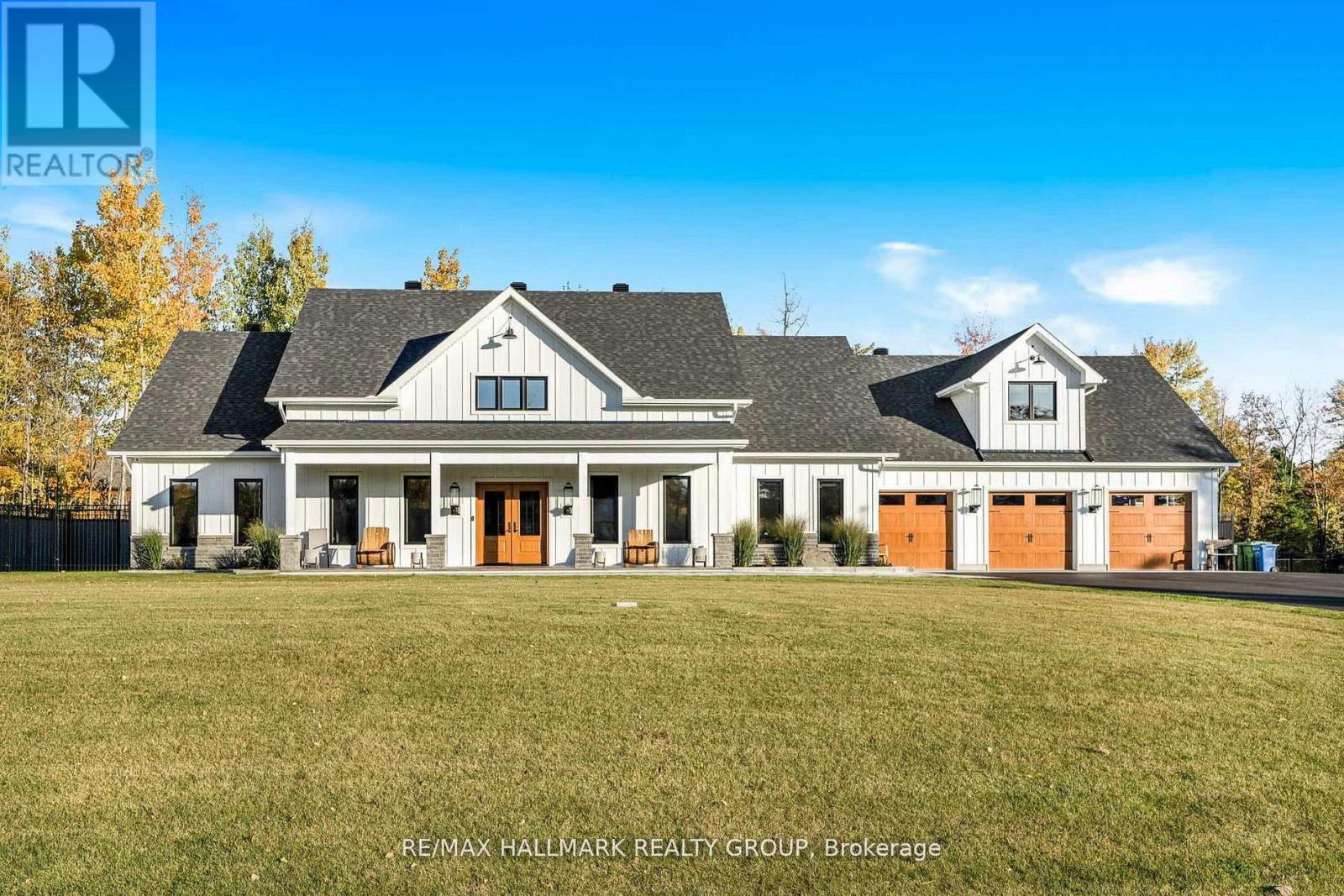 55 De La Seignerie Estates E, Champlain, Ontario  K0B 1K0 - Photo 2 - X13525226