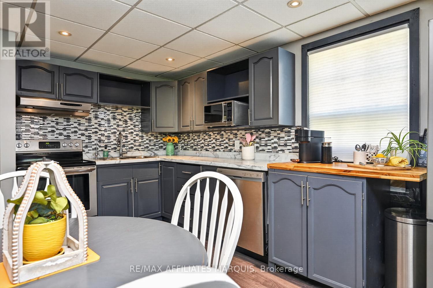12 Churchill Crescent, Smiths Falls, Ontario  K7A 3H4 - Photo 11 - X13525278