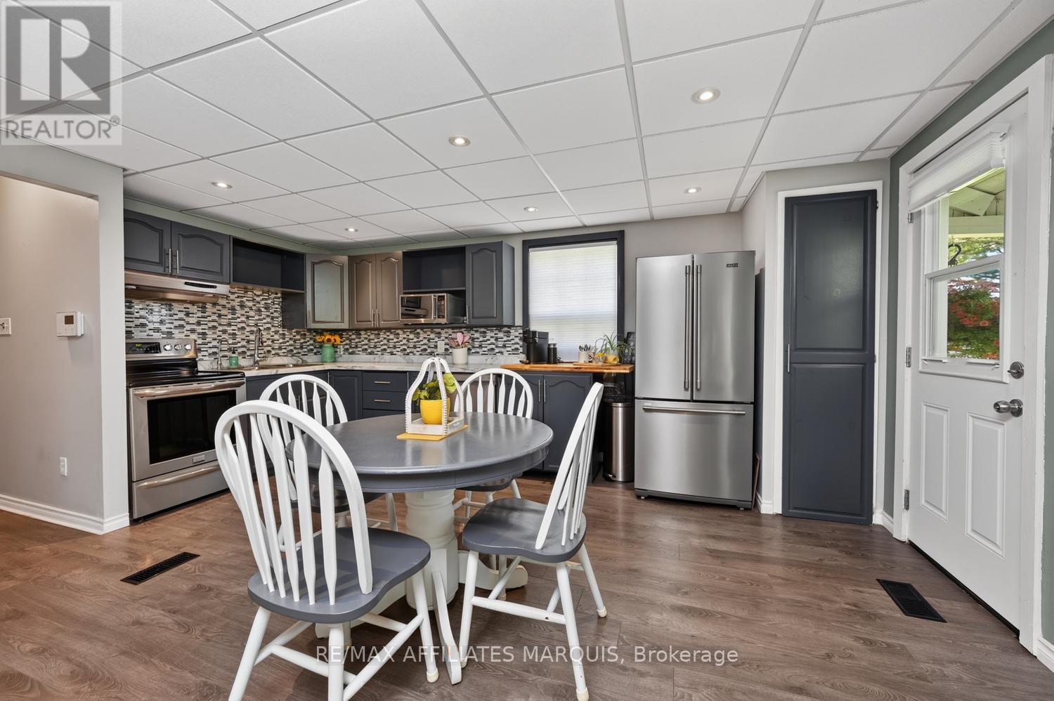 12 Churchill Crescent, Smiths Falls, Ontario  K7A 3H4 - Photo 6 - X13525278