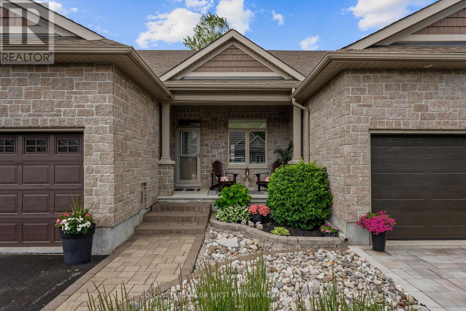 239 Royal Landing Gate, North Grenville, Ontario  K0G 1J0 - Photo 2 - X13525300