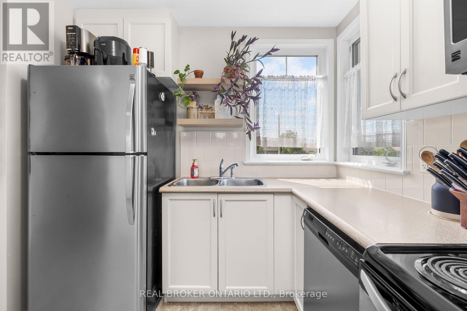 3415 Cambrian Road, Ottawa, Ontario  K2J 1S3 - Photo 15 - X13525338