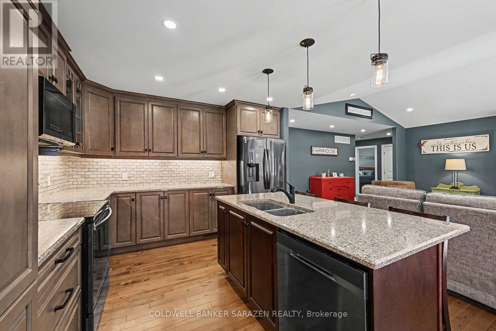 78 Deerfield Drive, Mcnab/braeside, Ontario  K0A 3L0 - Photo 11 - X13525344