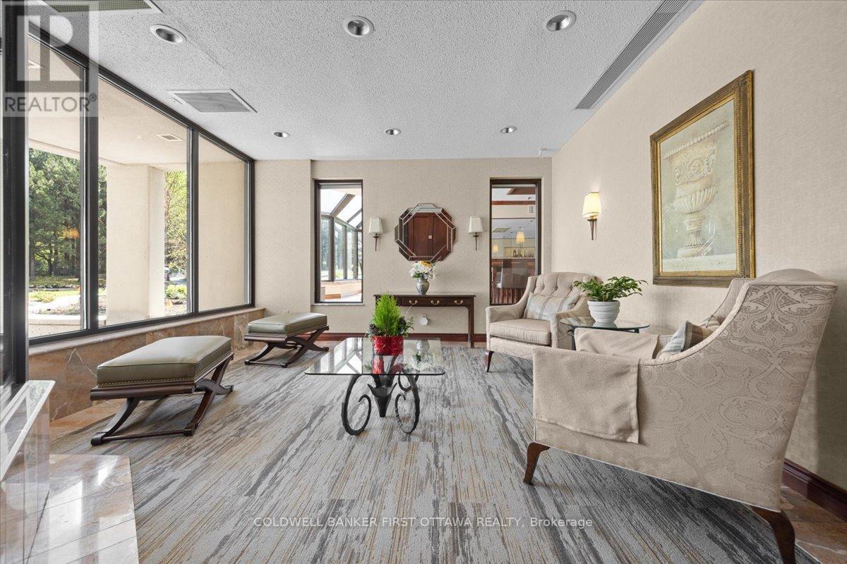 606 - 1510 Riverside Drive W, Ottawa, Ontario  K1G 4X5 - Photo 3 - X13525364