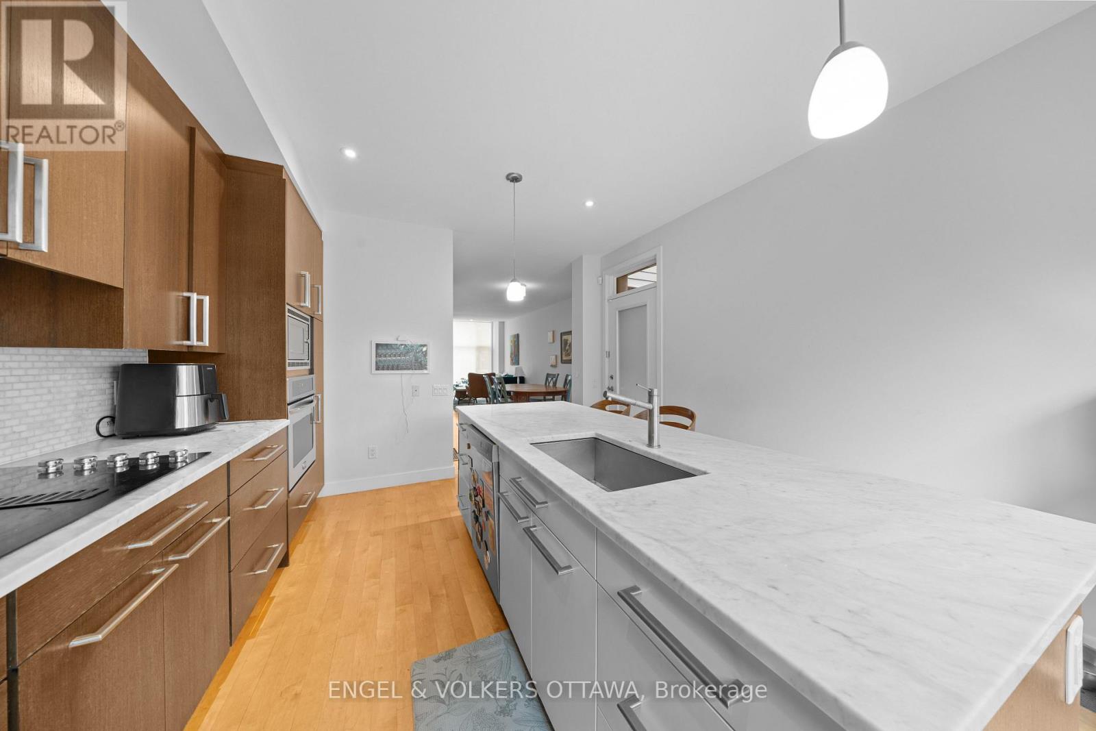 53 Vaughan Street, Ottawa, Ontario  K1M 1W9 - Photo 11 - X13525446