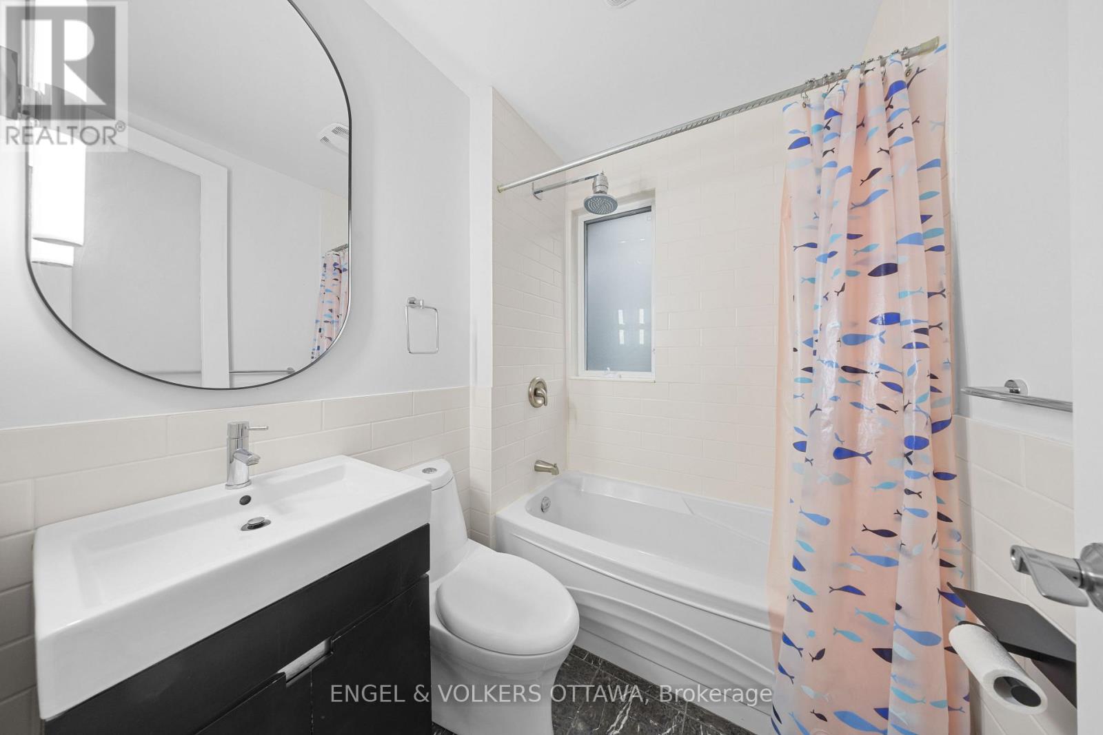 53 Vaughan Street, Ottawa, Ontario  K1M 1W9 - Photo 18 - X13525446