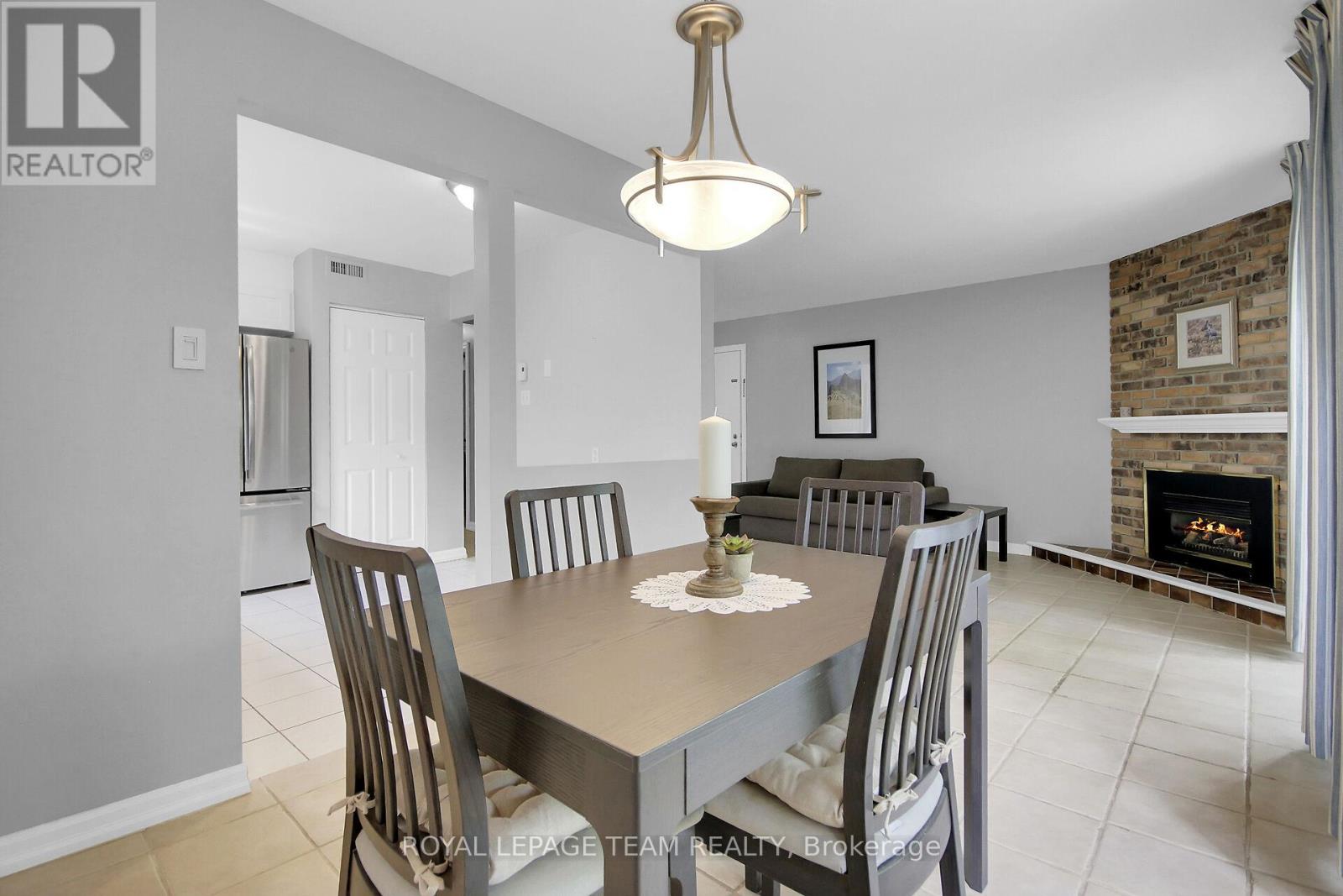 B - 10 Stonehill Court, Ottawa, Ontario  K2M 1E5 - Photo 12 - X13525556