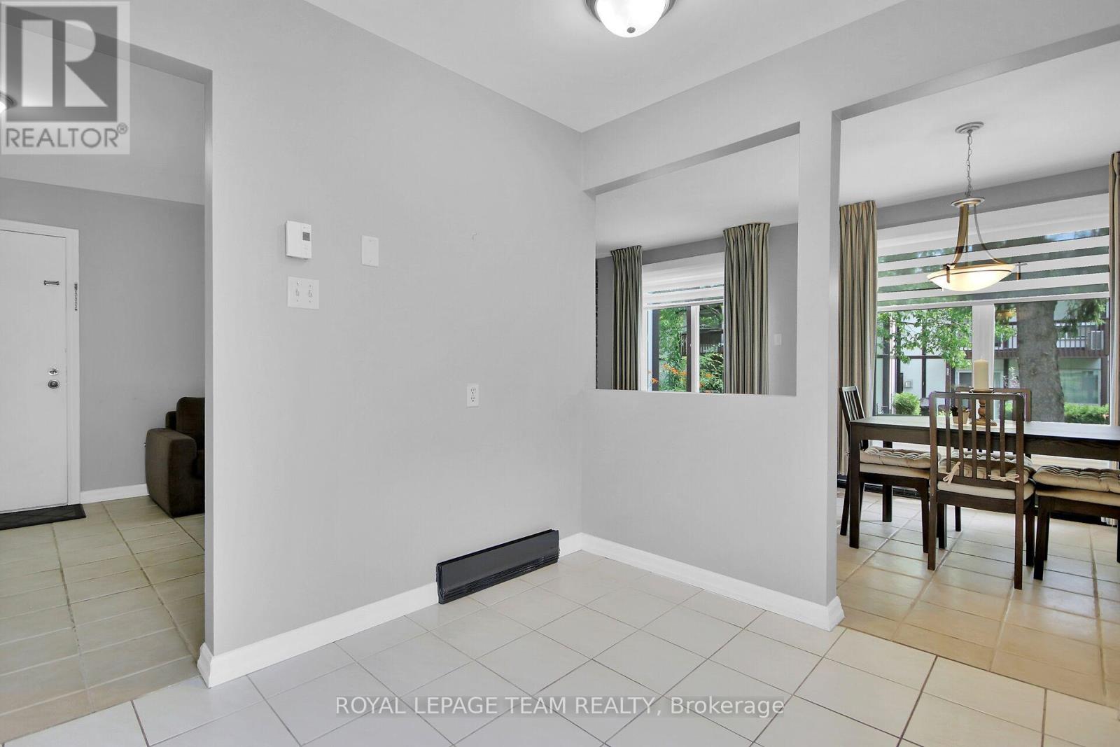 B - 10 Stonehill Court, Ottawa, Ontario  K2M 1E5 - Photo 19 - X13525556