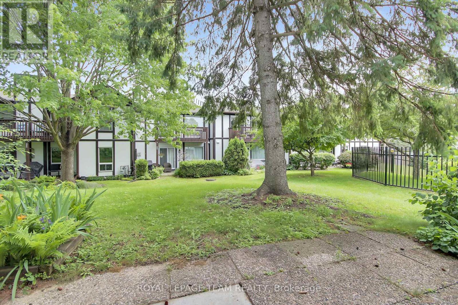 B - 10 Stonehill Court, Ottawa, Ontario  K2M 1E5 - Photo 33 - X13525556