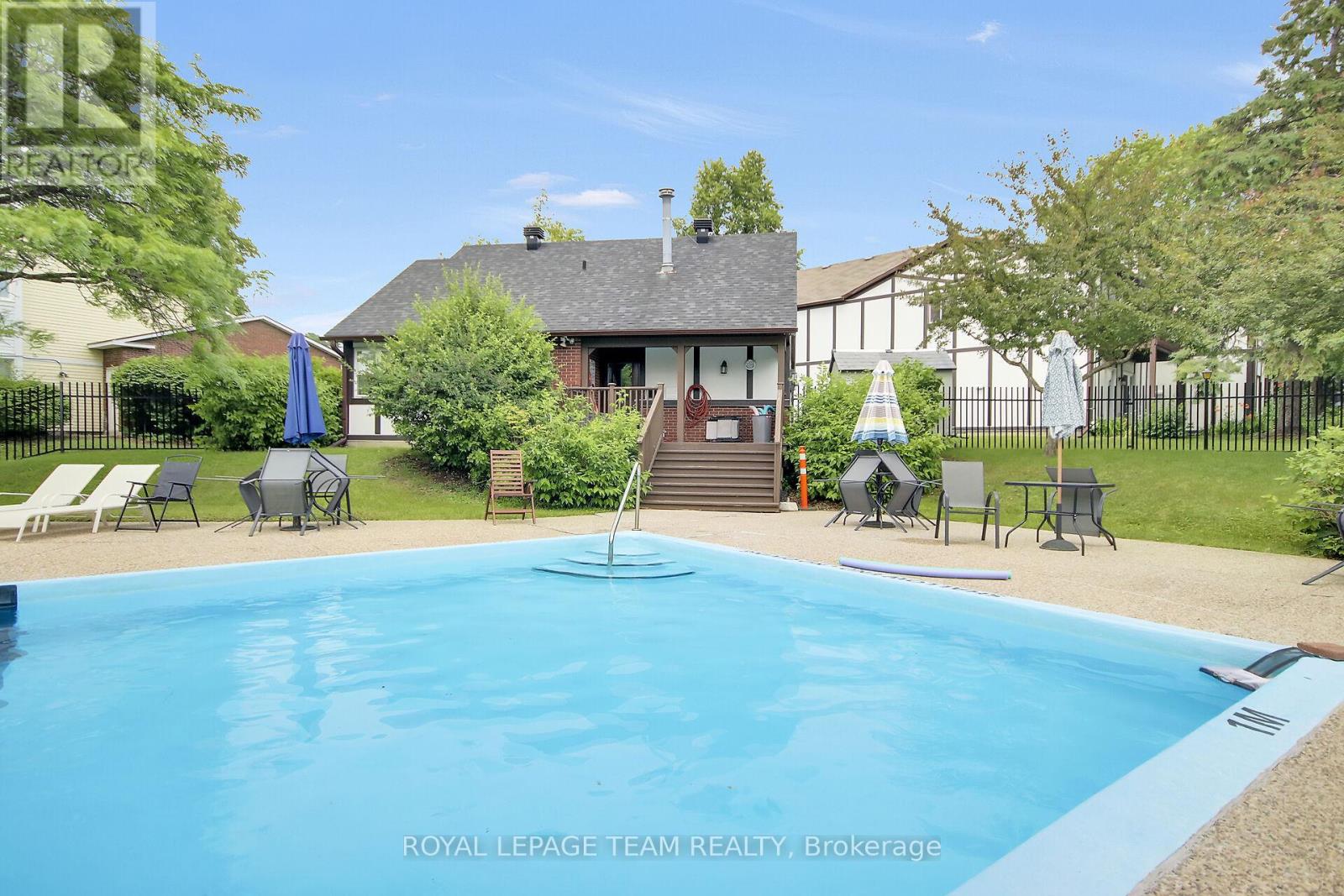 B - 10 Stonehill Court, Ottawa, Ontario  K2M 1E5 - Photo 38 - X13525556