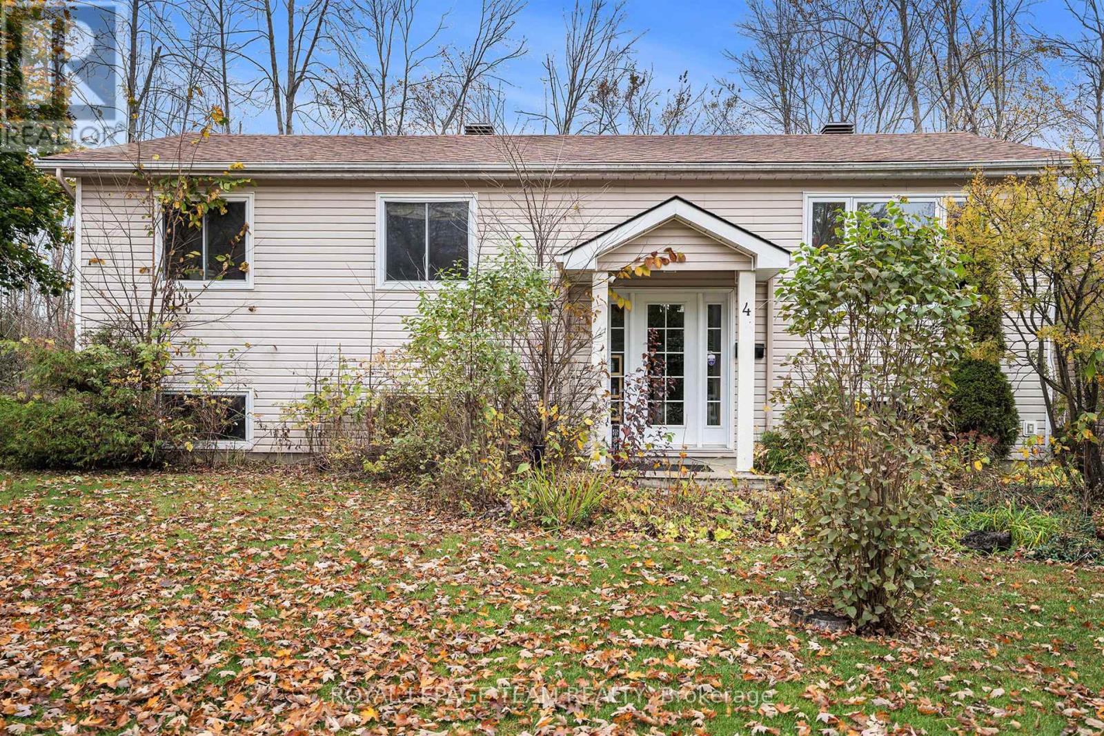 4 Black Walnut Road, North Grenville, Ontario  K0G 1J0 - Photo 3 - X13525704