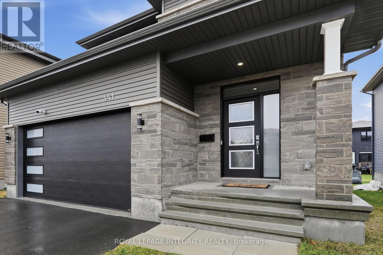 441 Sterling Avenue, Clarence-Rockland, Ontario  K4K 0M5 - Photo 2 - X13525710