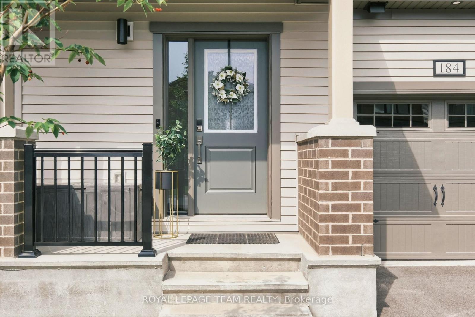 184 Robert Perry Street, North Grenville, Ontario  K0G 1J0 - Photo 4 - X13525944