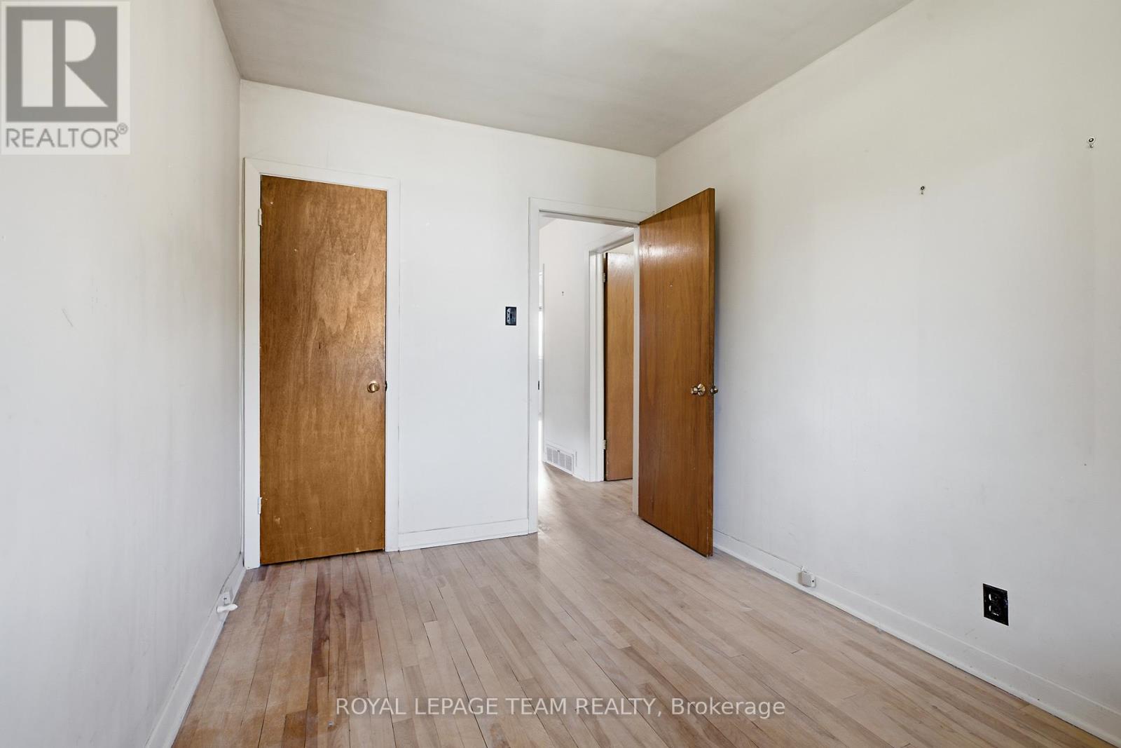 1020 Riddell Avenue S, Ottawa, Ontario  K2C 2J5 - Photo 17 - X13525946
