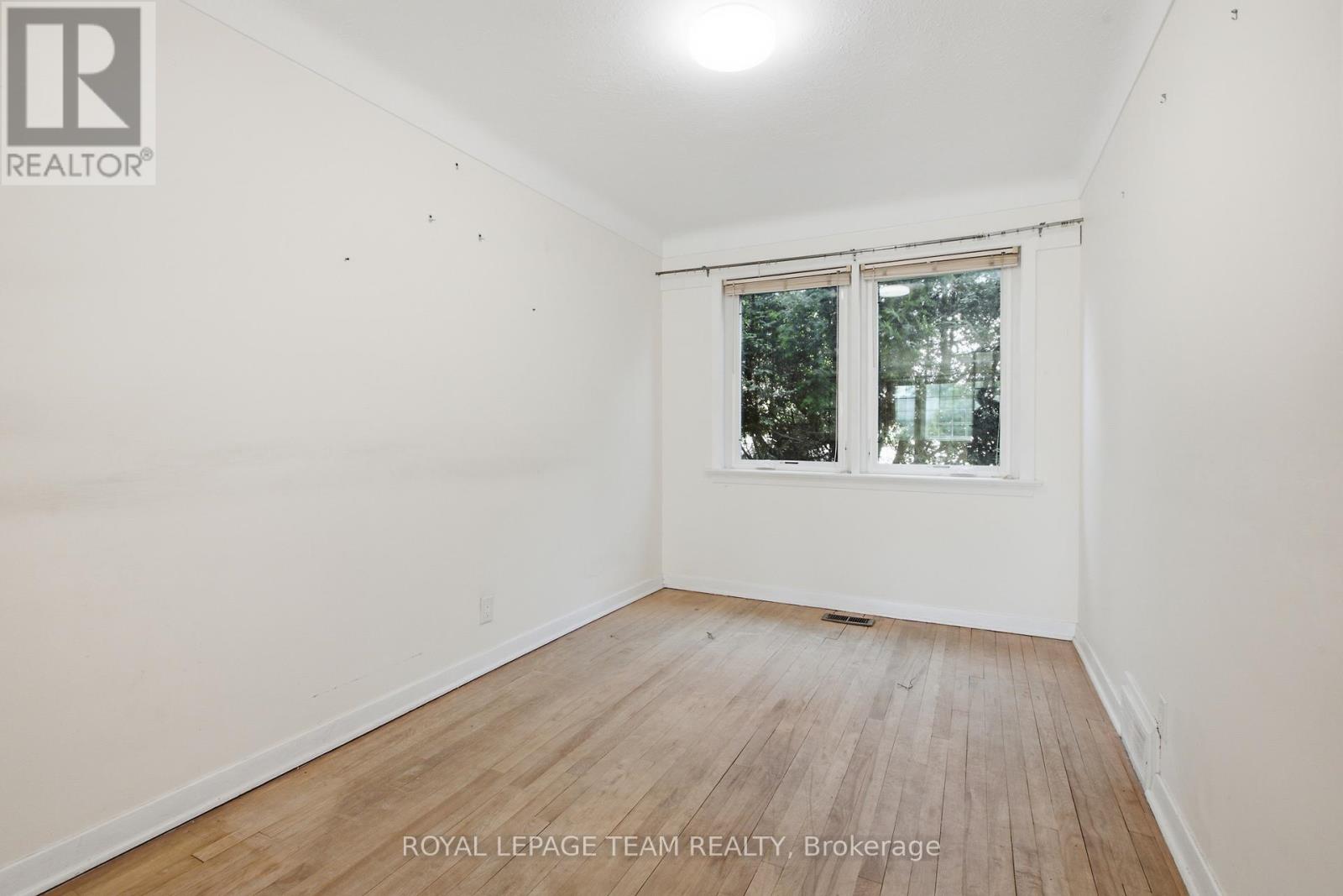 1020 Riddell Avenue S, Ottawa, Ontario  K2C 2J5 - Photo 6 - X13525946