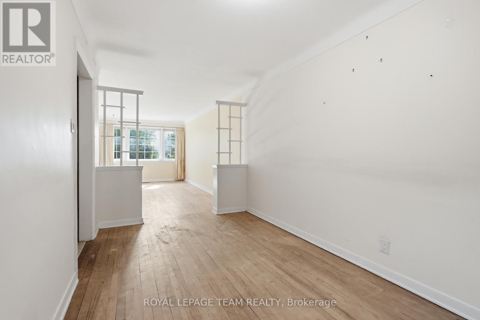 1020 Riddell Avenue S, Ottawa, Ontario  K2C 2J5 - Photo 7 - X13525946