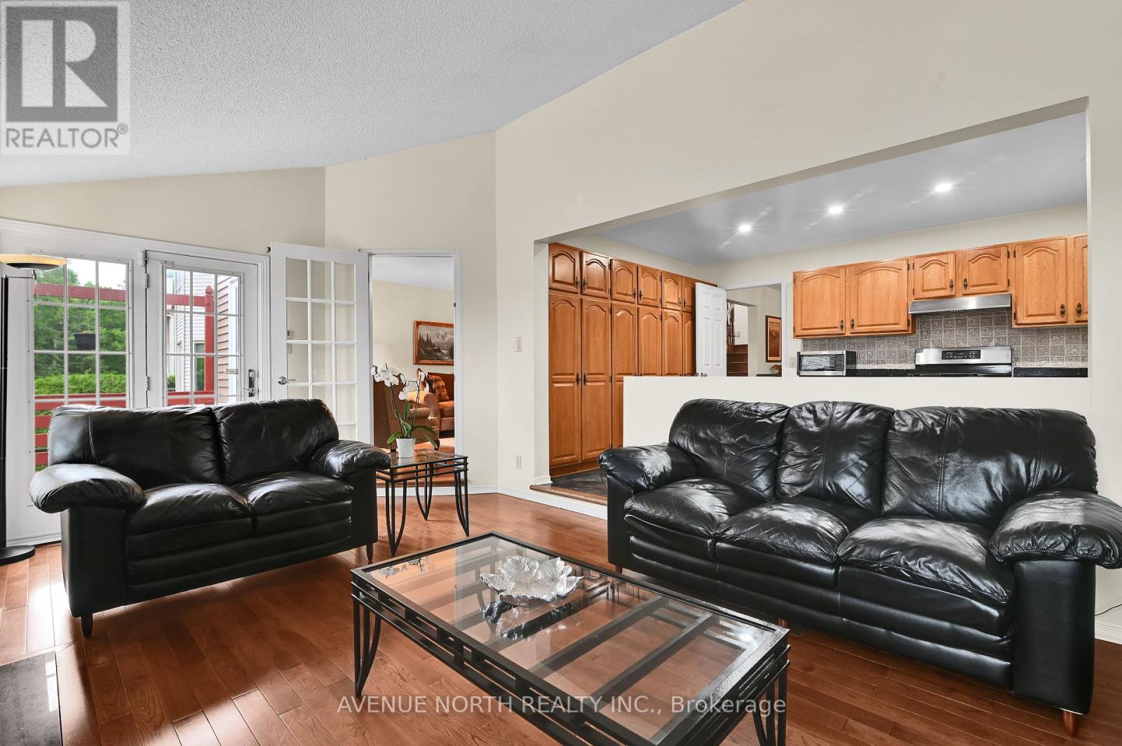 48 Hackett Street, Ottawa, Ontario  K1V 0P5 - Photo 11 - X13526048