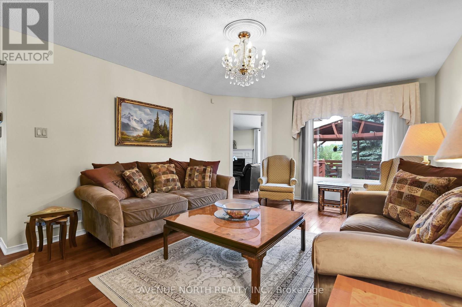 48 Hackett Street, Ottawa, Ontario  K1V 0P5 - Photo 8 - X13526048