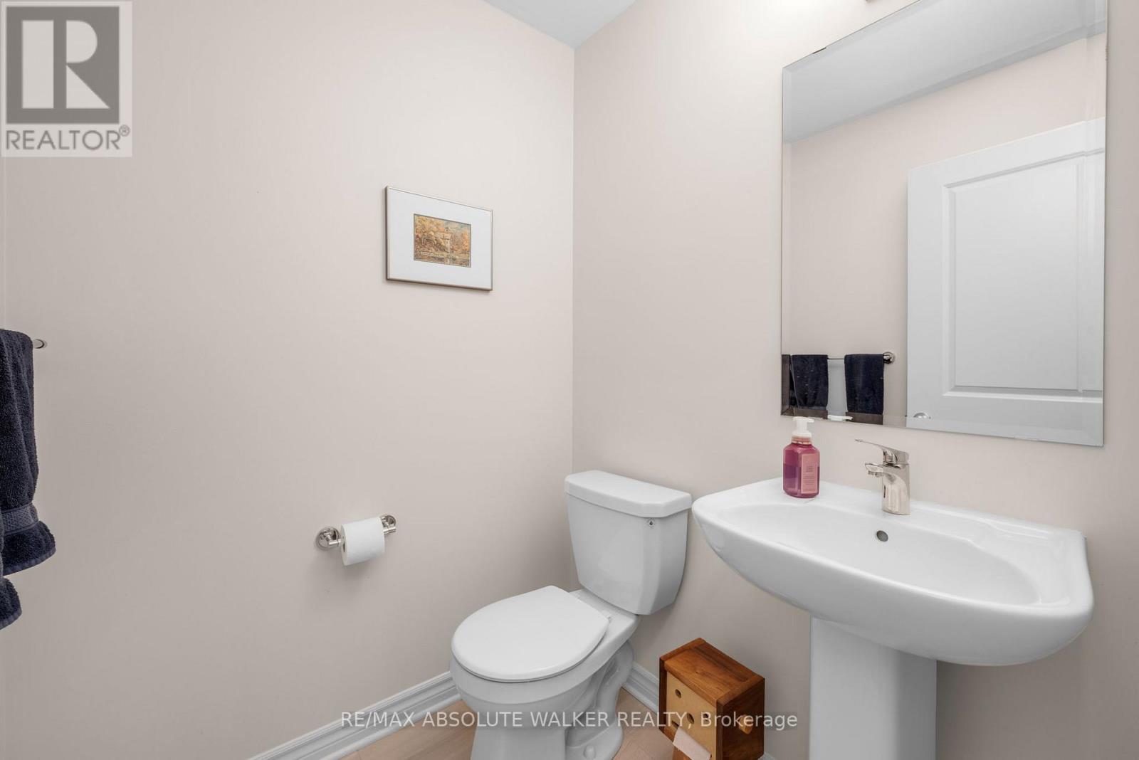 2381 Goldhawk Drive, Ottawa, Ontario  K2S 2X4 - Photo 18 - X13526272