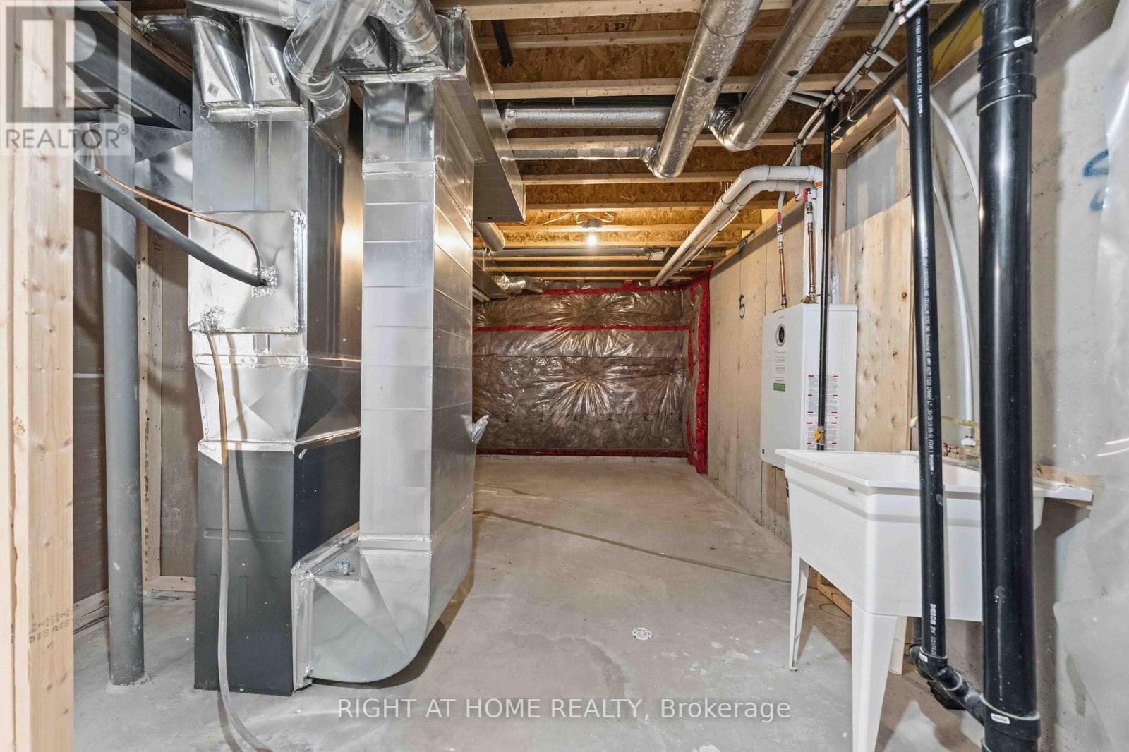 404 Edgevalley Court, Ottawa, Ontario  K2S 2R3 - Photo 36 - X13526286