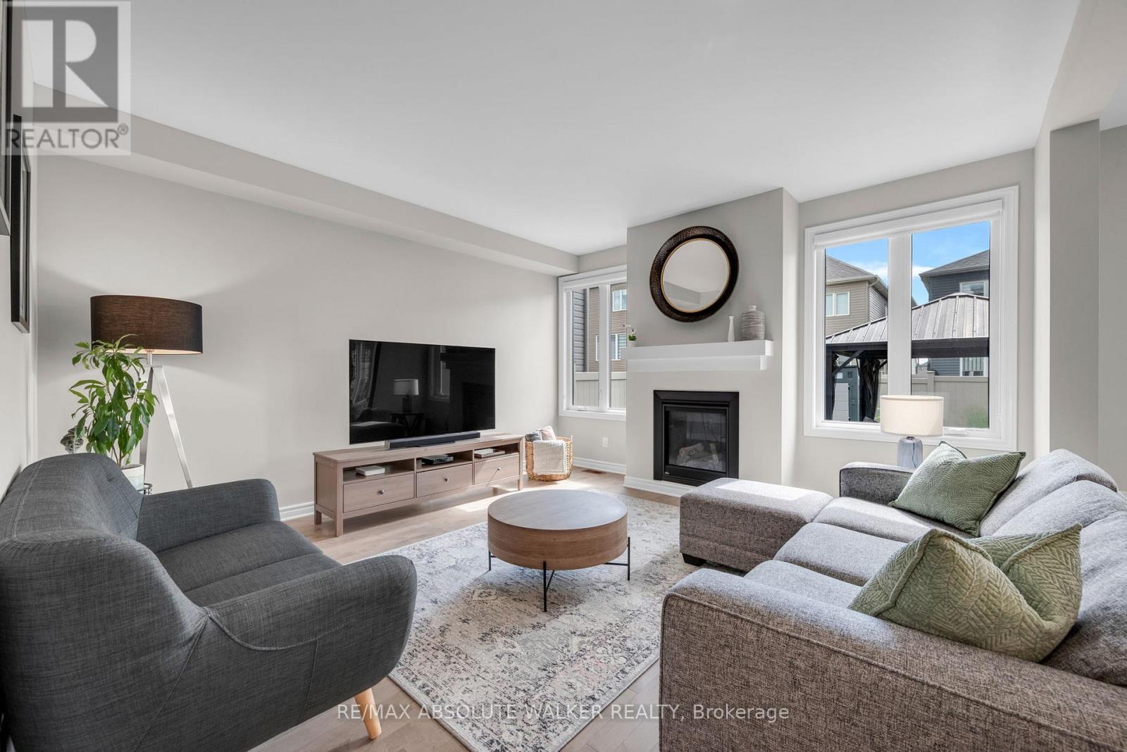 504 Des Genevriers Street, Ottawa, Ontario  K4A 0Z2 - Photo 4 - X13526516