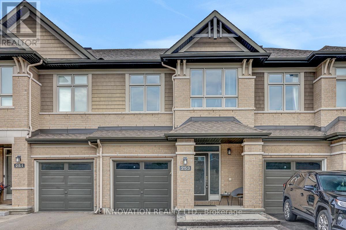253 Shinleaf Crescent, Ottawa, Ontario  K1W 0J2 - Photo 1 - X13526788