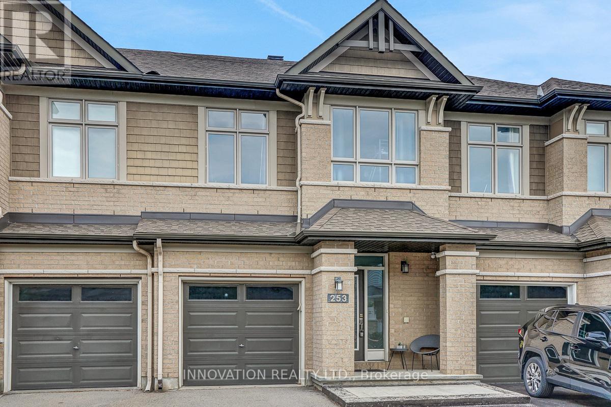 253 Shinleaf Crescent, Ottawa, Ontario  K1W 0J2 - Photo 2 - X13526788
