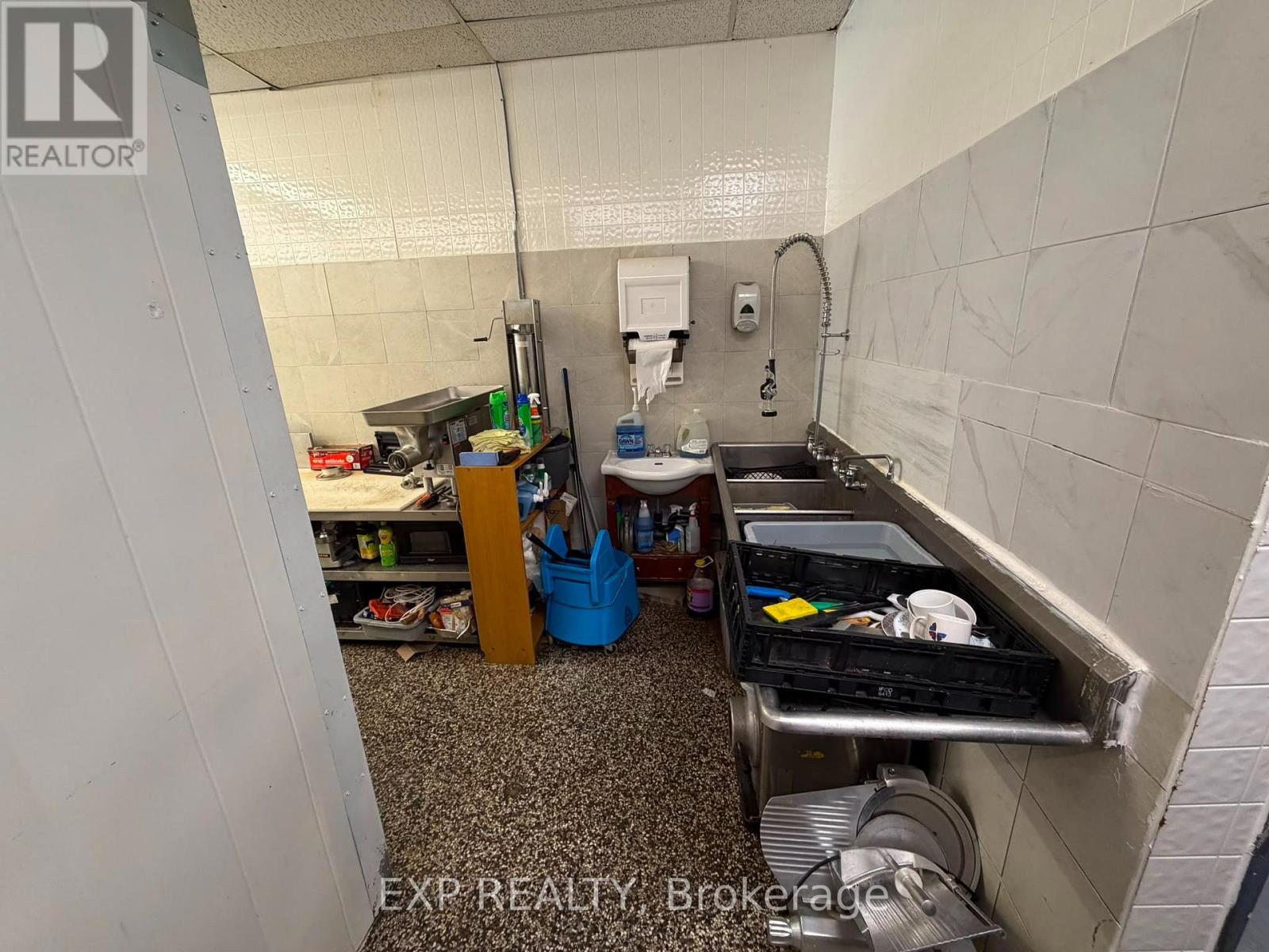 109 Mann Avenue E, Ottawa, Ontario  K1N 5A4 - Photo 4 - X13526922