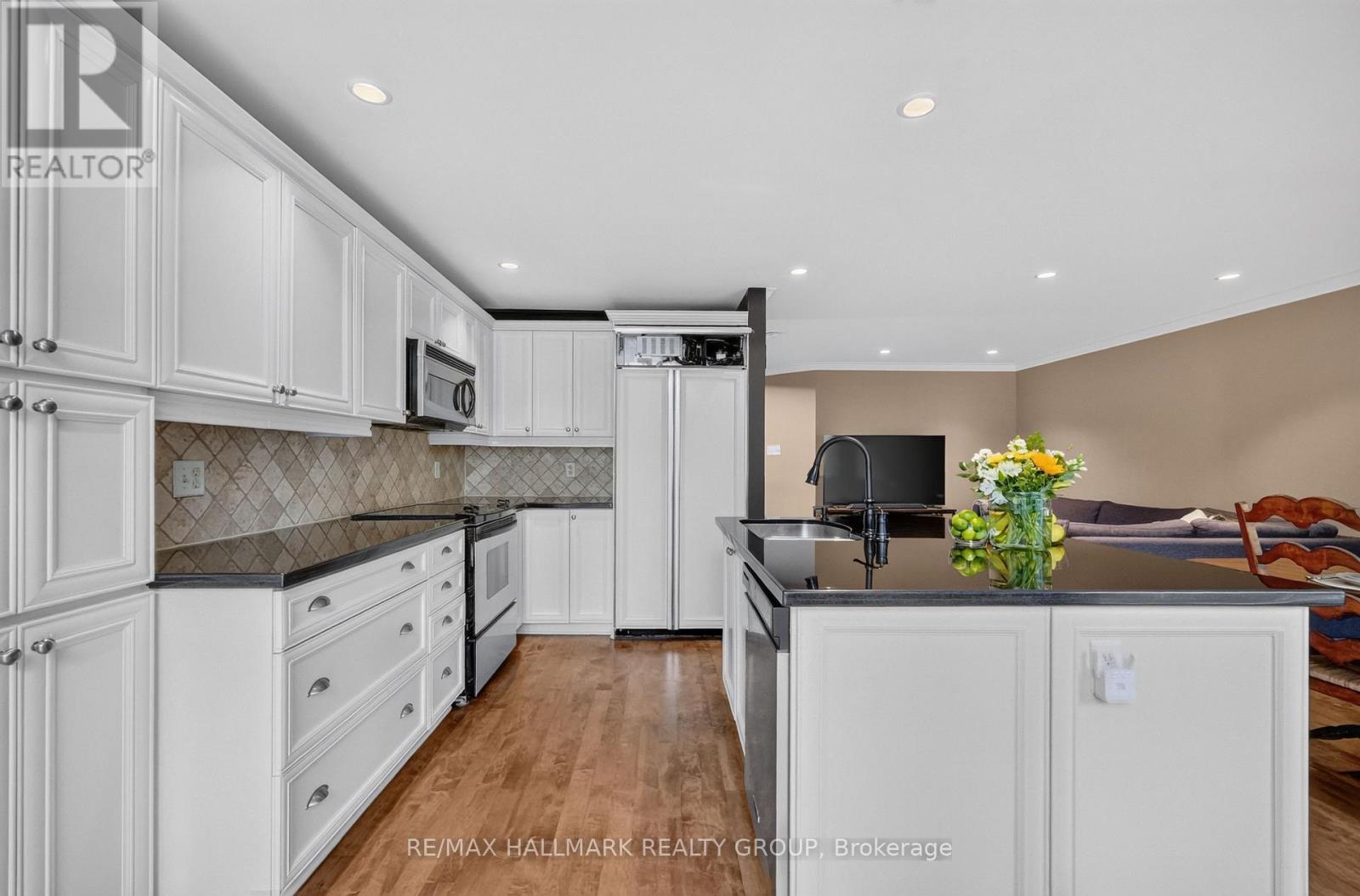 615 Aquaview Drive, Ottawa, Ontario  K4A 4W1 - Photo 10 - X13527396