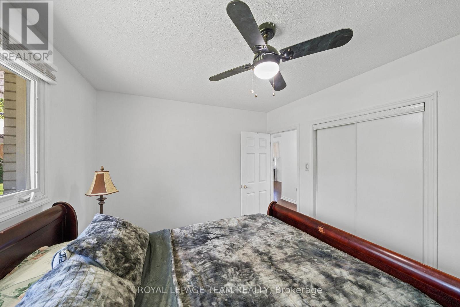 5643 Ficko Crescent, Ottawa, Ontario  K1X 1H3 - Photo 14 - X13527460