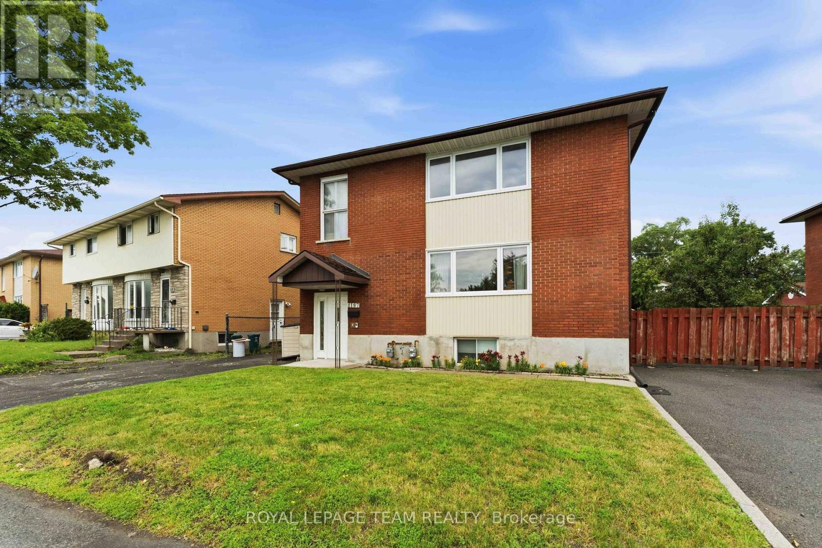 1197 Maitland Avenue, Ottawa, Ontario  K2C 2B8 - Photo 2 - X13527622