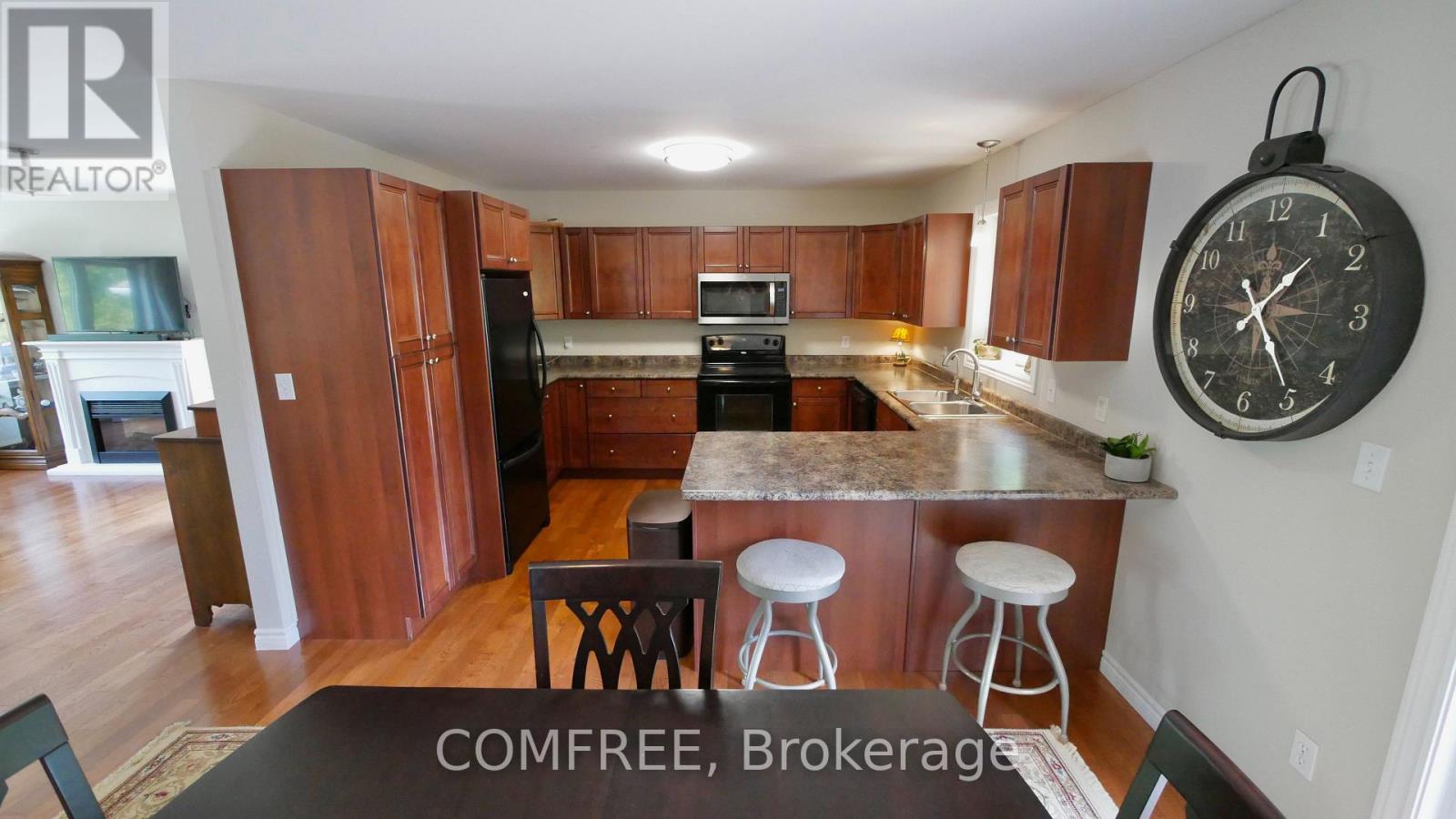 1680 Timmins Avenue, Innisfil, Ontario  L9S 1S8 - Photo 10 - N13527882