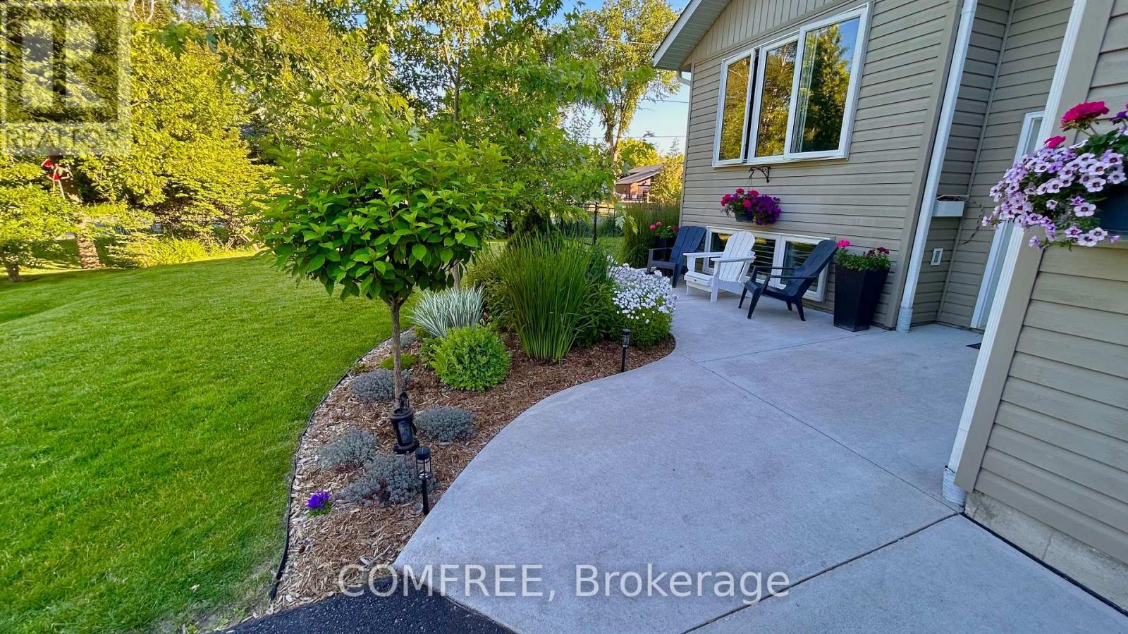 1680 Timmins Avenue, Innisfil, Ontario  L9S 1S8 - Photo 4 - N13527882