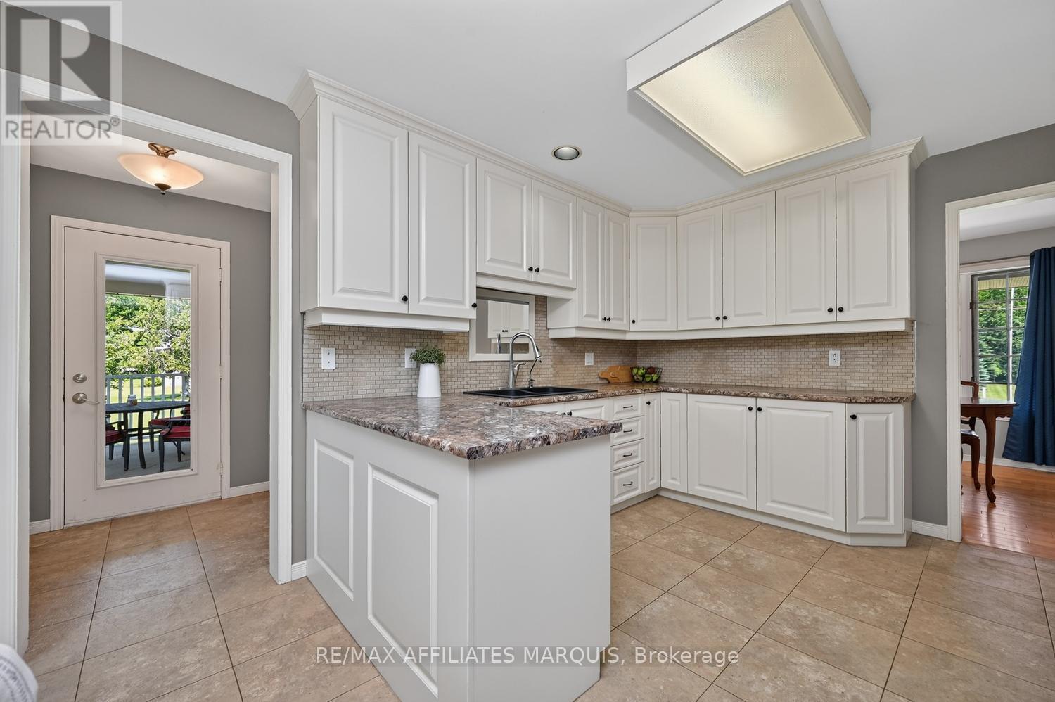 4 Davis Lane, Rideau Lakes, Ontario  K7A 4S5 - Photo 11 - X13527854