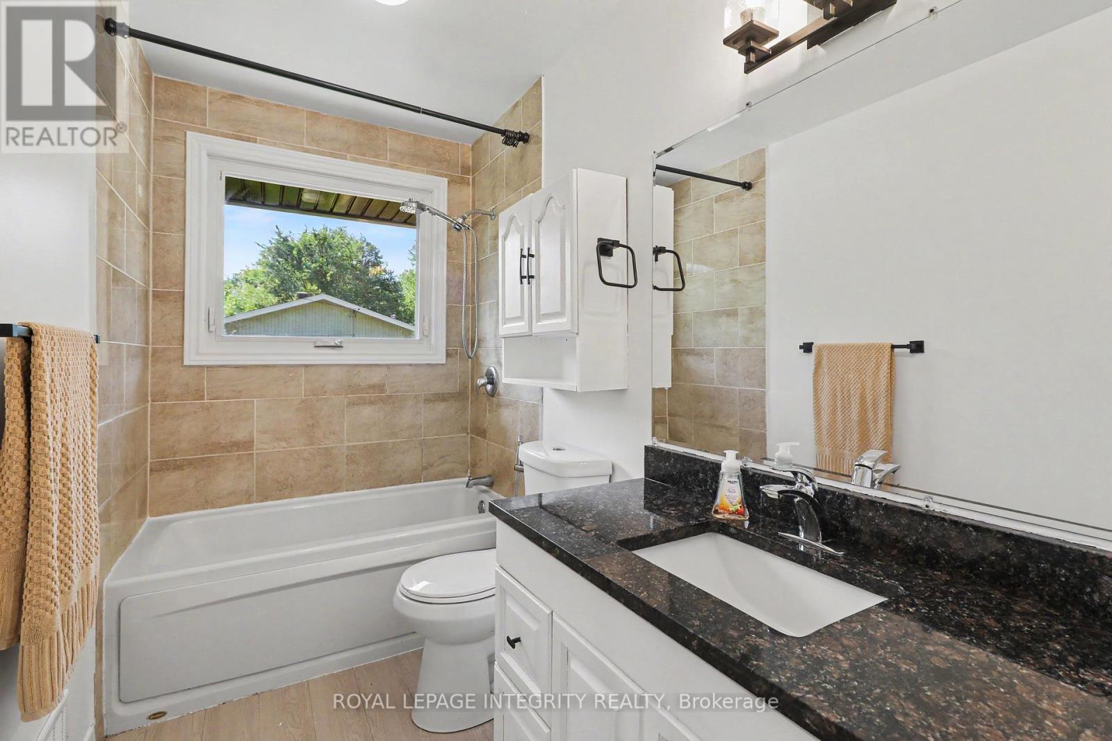 1034 Walkley Road, Ottawa, Ontario  K1V 6R2 - Photo 15 - X13527984