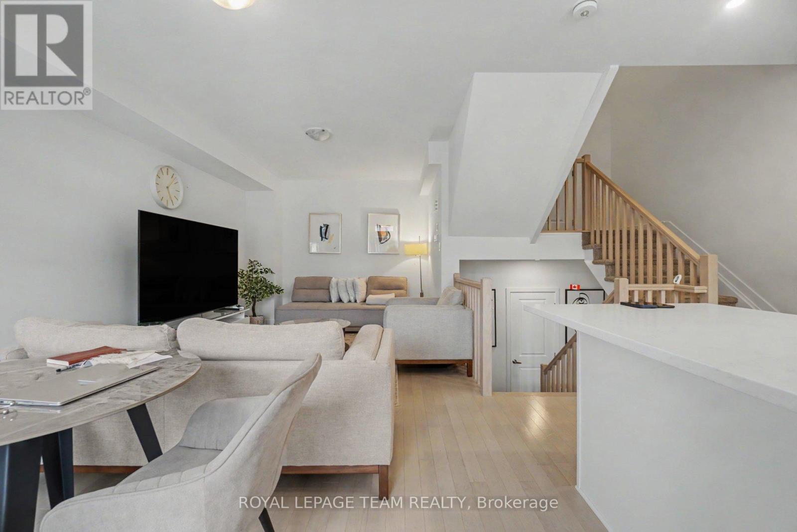 65 Arinto Place, Ottawa, Ontario  K2S 2R7 - Photo 11 - X13528142