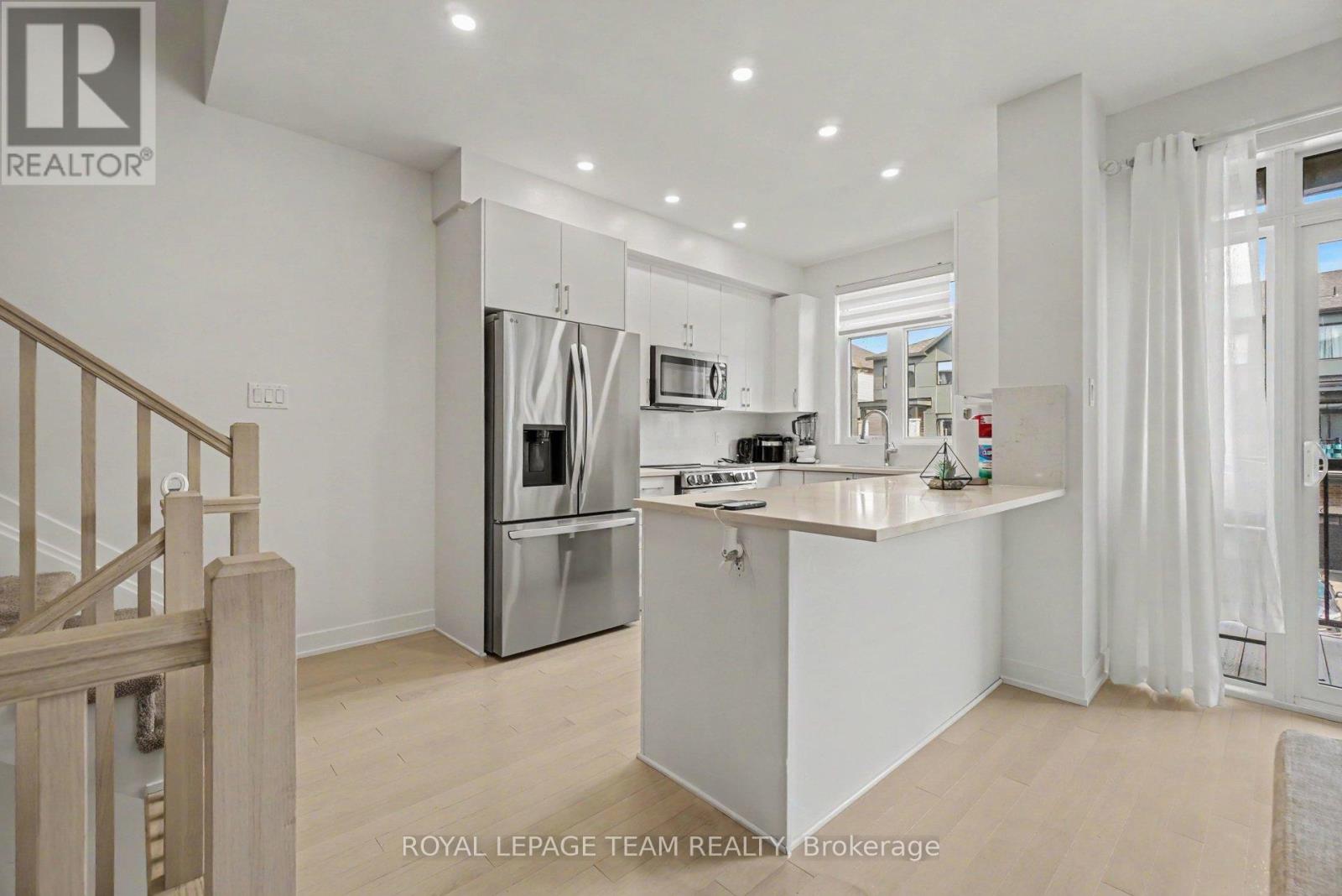 65 Arinto Place, Ottawa, Ontario  K2S 2R7 - Photo 13 - X13528142