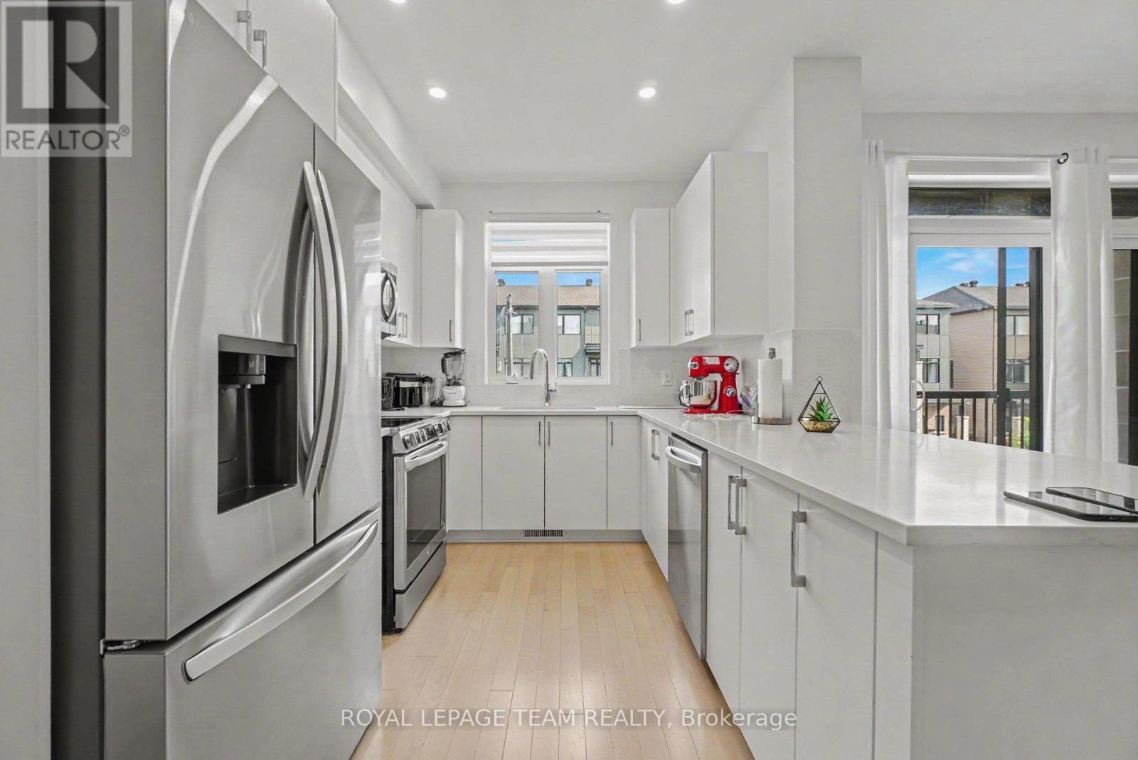 65 Arinto Place, Ottawa, Ontario  K2S 2R7 - Photo 14 - X13528142