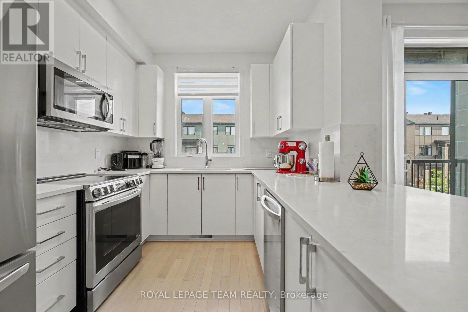 65 Arinto Place, Ottawa, Ontario  K2S 2R7 - Photo 15 - X13528142