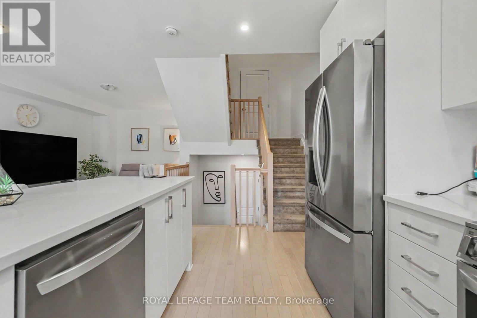 65 Arinto Place, Ottawa, Ontario  K2S 2R7 - Photo 18 - X13528142