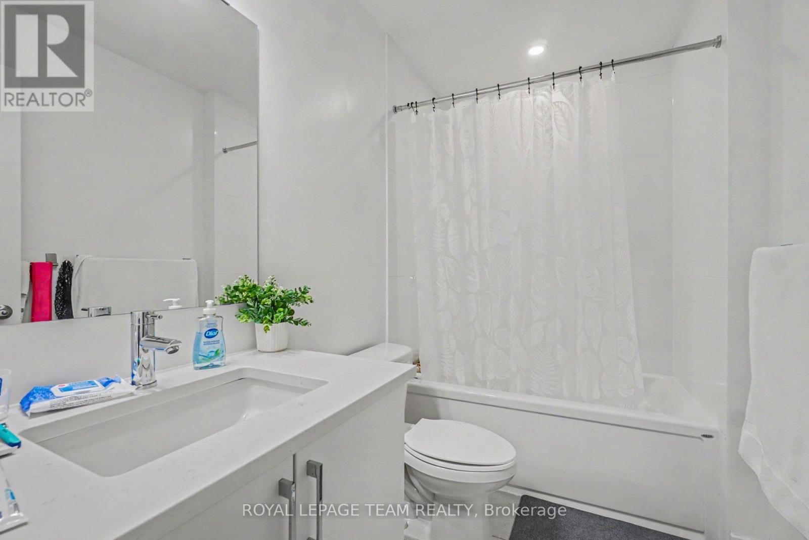 65 Arinto Place, Ottawa, Ontario  K2S 2R7 - Photo 23 - X13528142