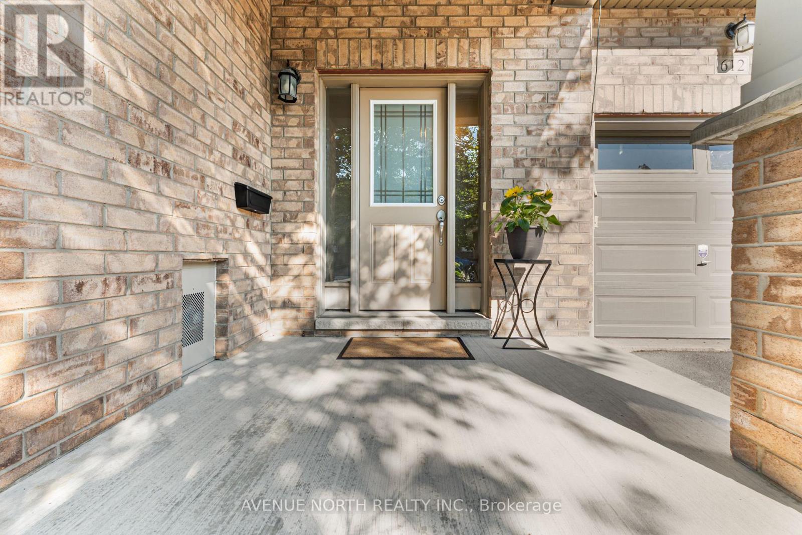 612 Via Campanale Avenue, Ottawa, Ontario  K2J 4A2 - Photo 5 - X13528158