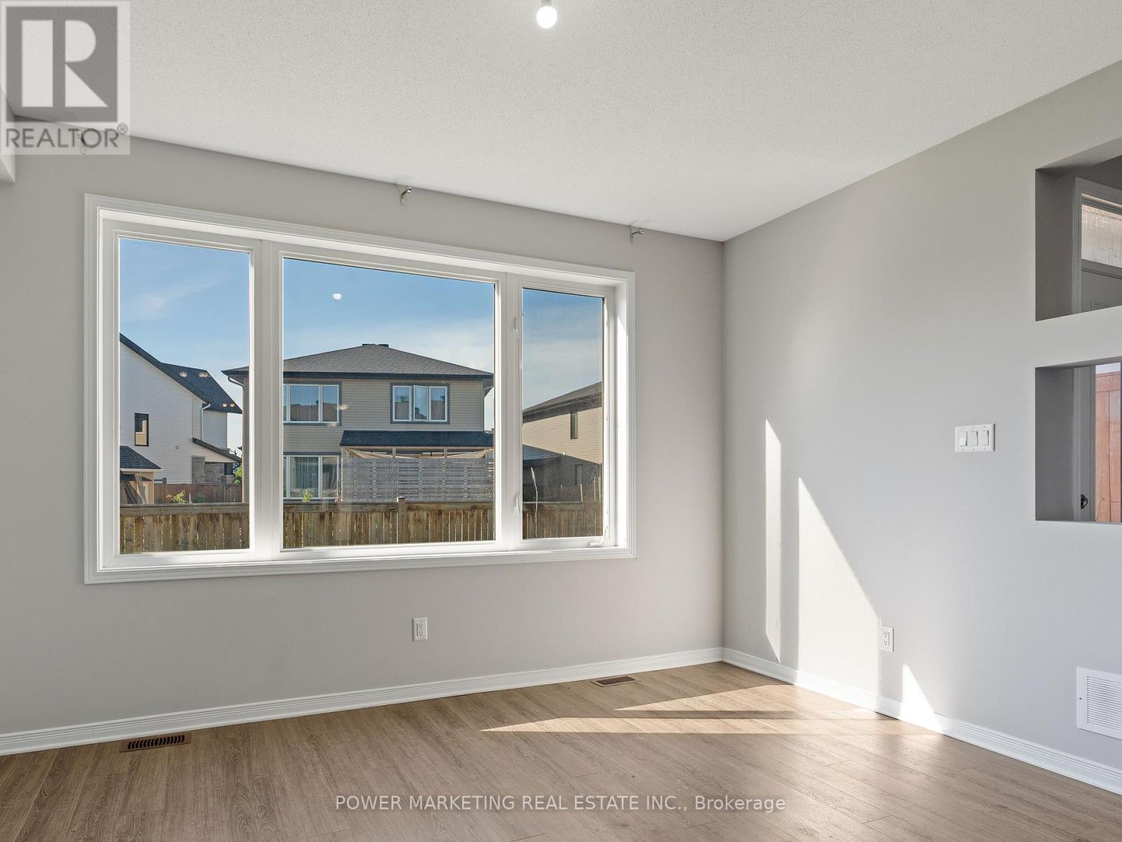 487 Cope Drive, Ottawa, Ontario  K2S 1B6 - Photo 13 - X13528190