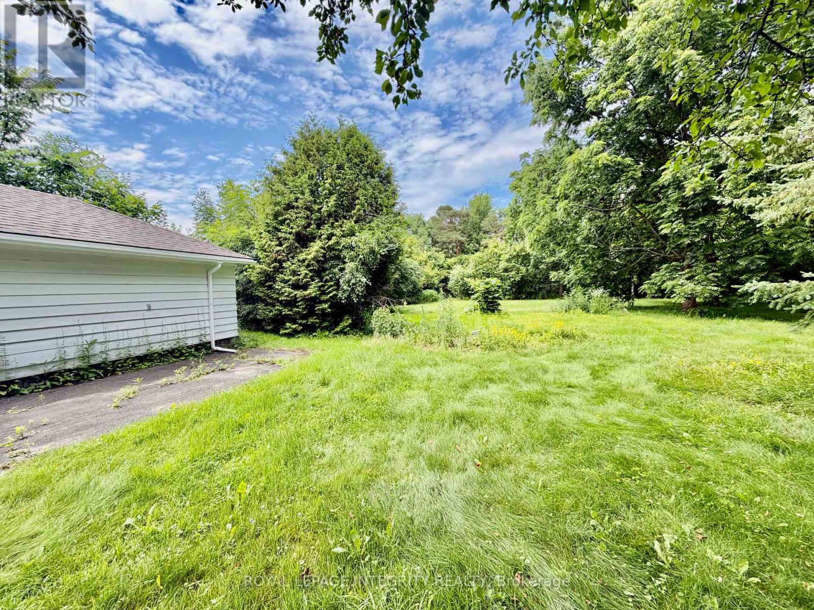 1107 Falaise Road, Ottawa, Ontario  K2E 6R1 - Photo 25 - X13528198