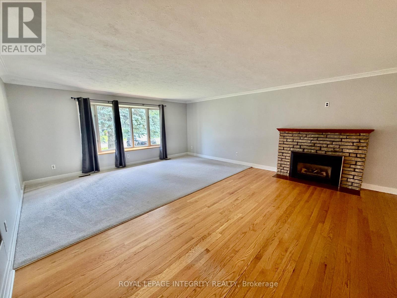 1107 Falaise Road, Ottawa, Ontario  K2E 6R1 - Photo 4 - X13528198