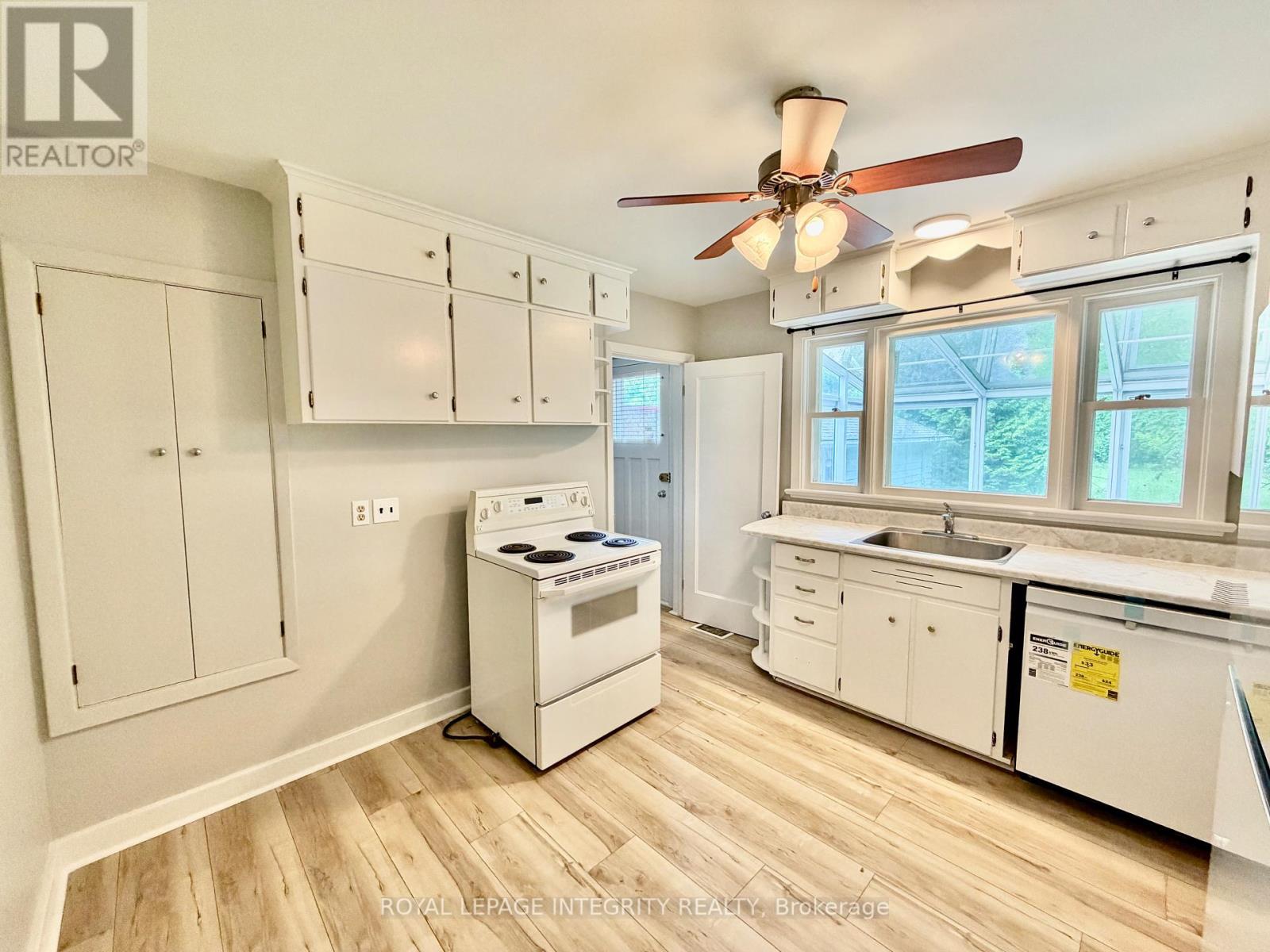 1107 Falaise Road, Ottawa, Ontario  K2E 6R1 - Photo 7 - X13528198