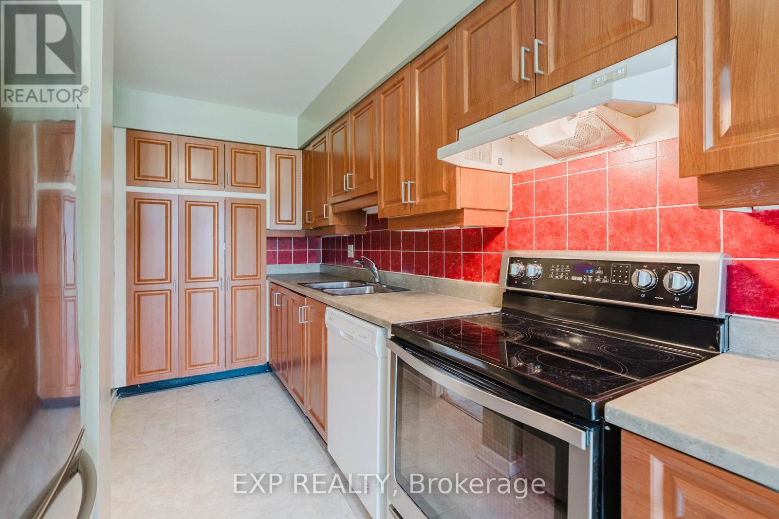 29 - 6 Forsyth Lane, Ottawa, Ontario  K2H 9H1 - Photo 25 - X13528272
