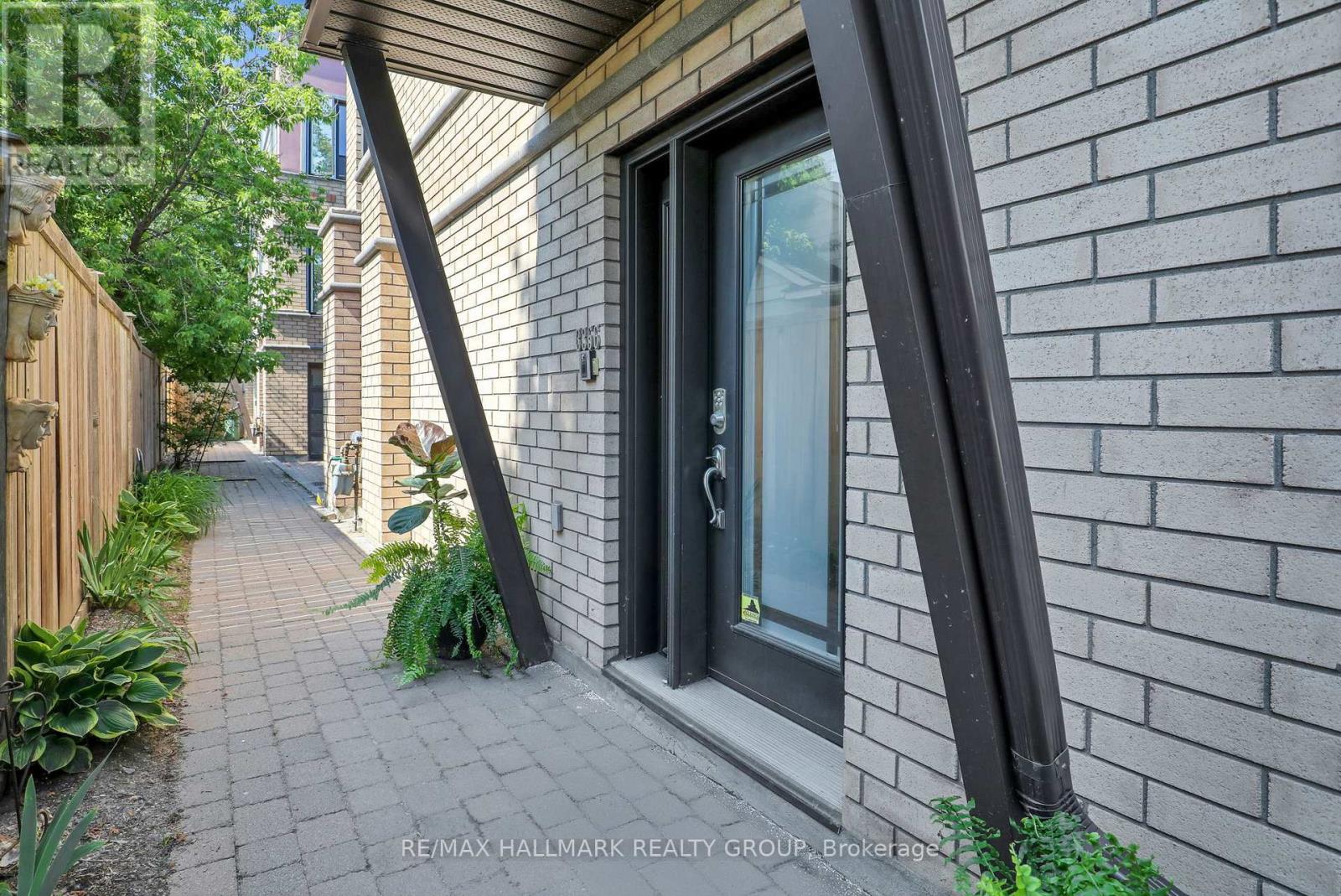 3356 Carling Avenue, Ottawa, Ontario  K2H 0A7 - Photo 3 - X13528386