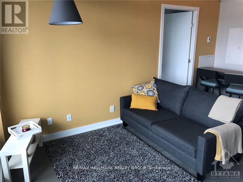 616 - 203 Catherine Street, Ottawa, Ontario  K2P 1C3 - Photo 2 - X13528524