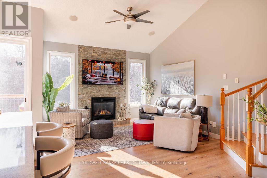 87 Wolff Crescent, Arnprior, Ontario  K7S 0C1 - Photo 4 - X13528996